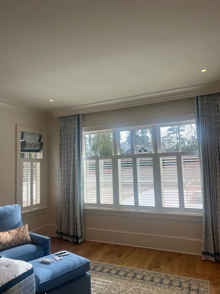 Elegant mauve drapery with arches